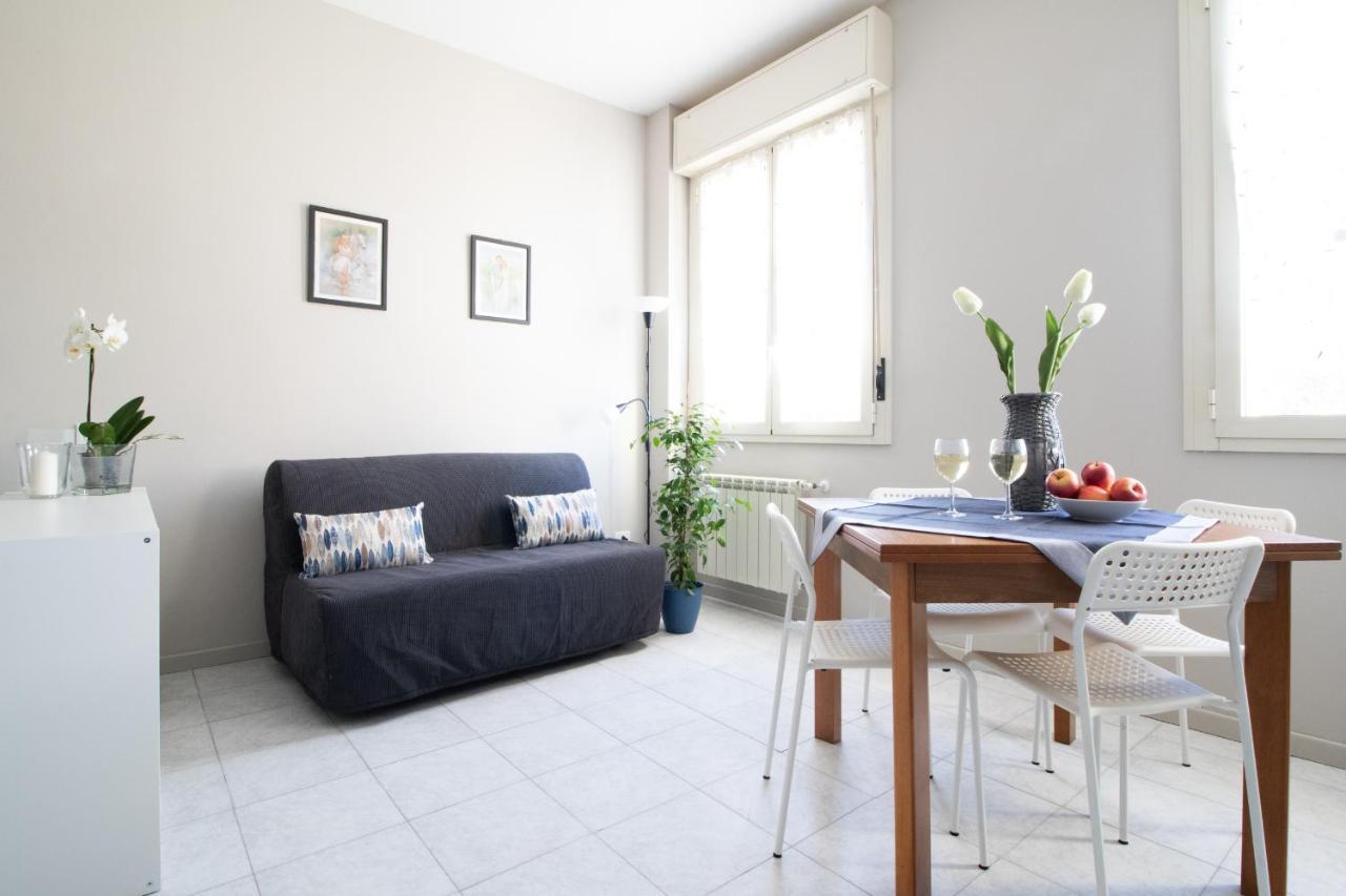 Happy Home Saronno Exterior photo