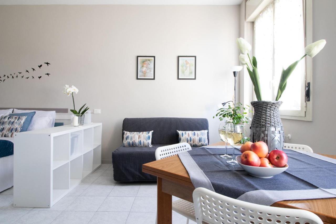 Happy Home Saronno Exterior photo