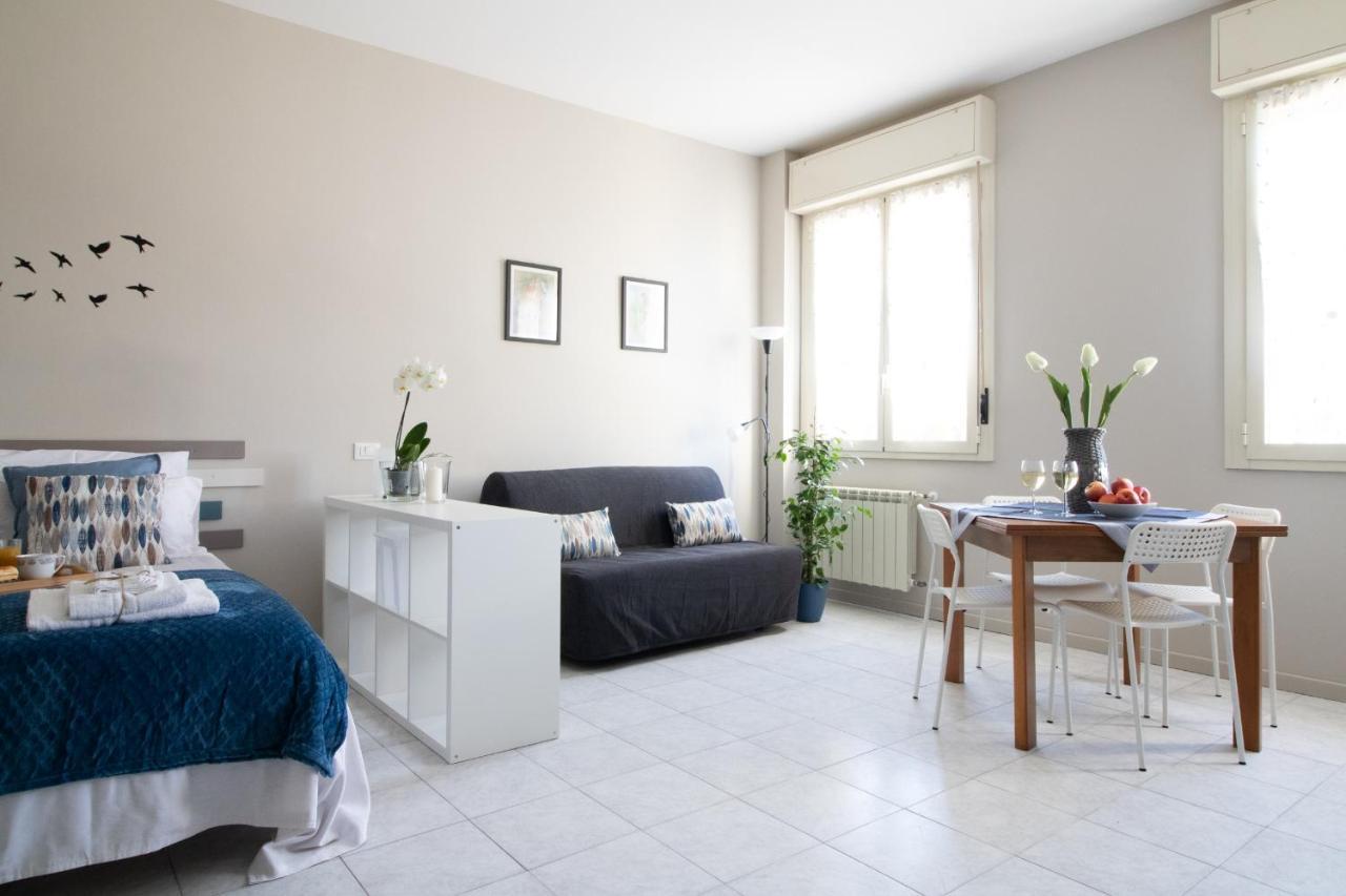 Happy Home Saronno Exterior photo
